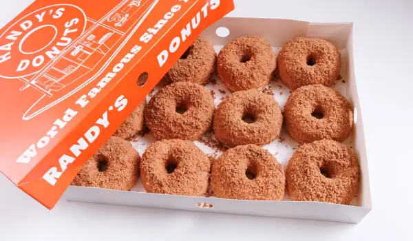 Randy’s Donuts Launches New Seasonal Menu