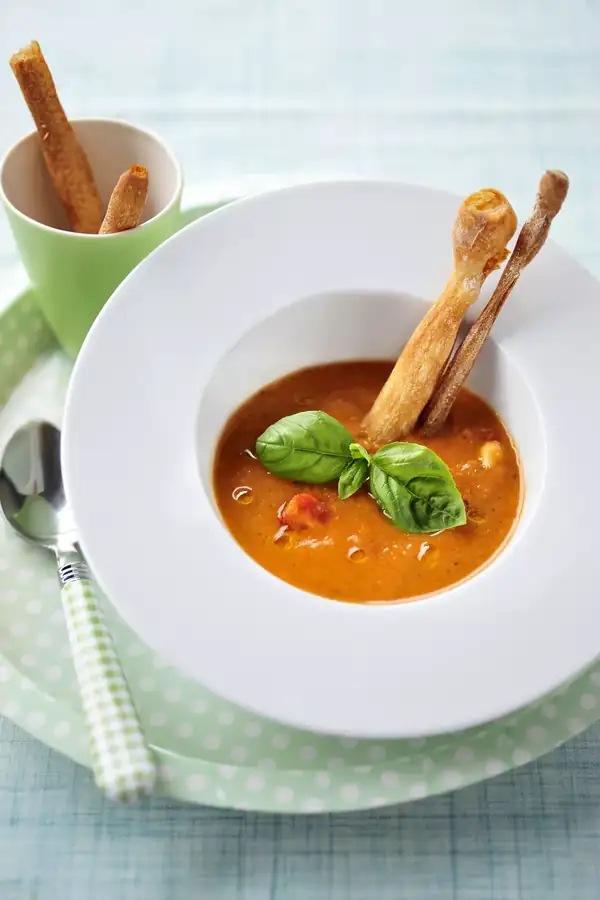 White bean and cherry tomato soup