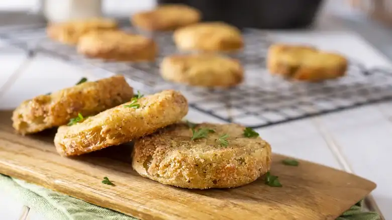 The Origin Of Fried Green Tomatoes Is Not What You Might Think