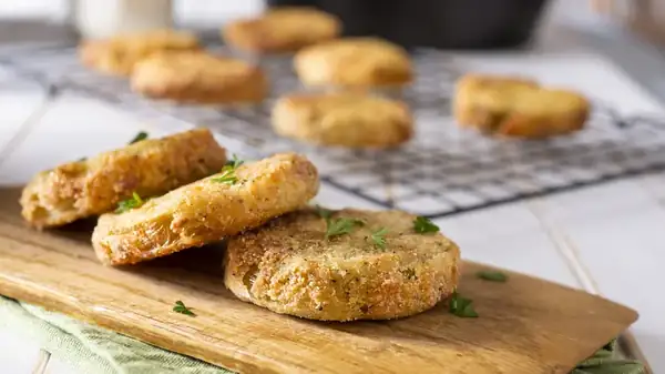 The Origin Of Fried Green Tomatoes Is Not What You Might Think