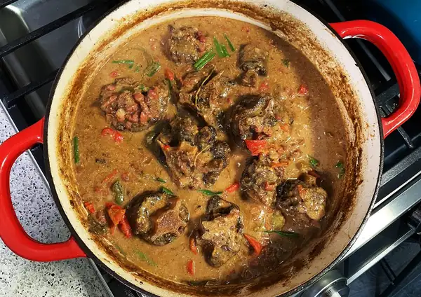 Classic Caribbean Brown Stew Oxtail