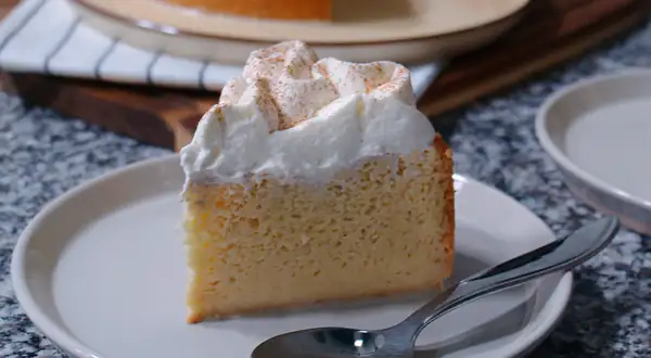 Tres Leches Cake: Step-by-Step Recipe (VIDEO)