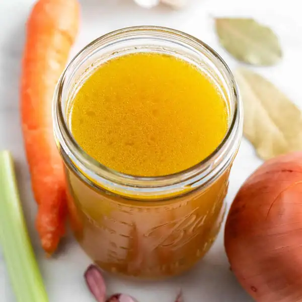How to Make Homemade Vegetable Broth