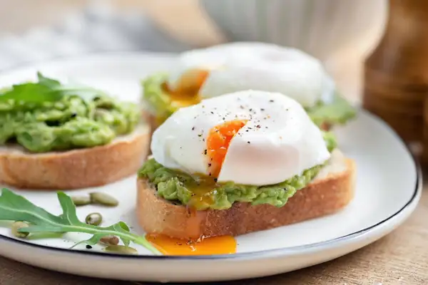 Poached eggs will be perfect in minutes if you ditch pan for a better method