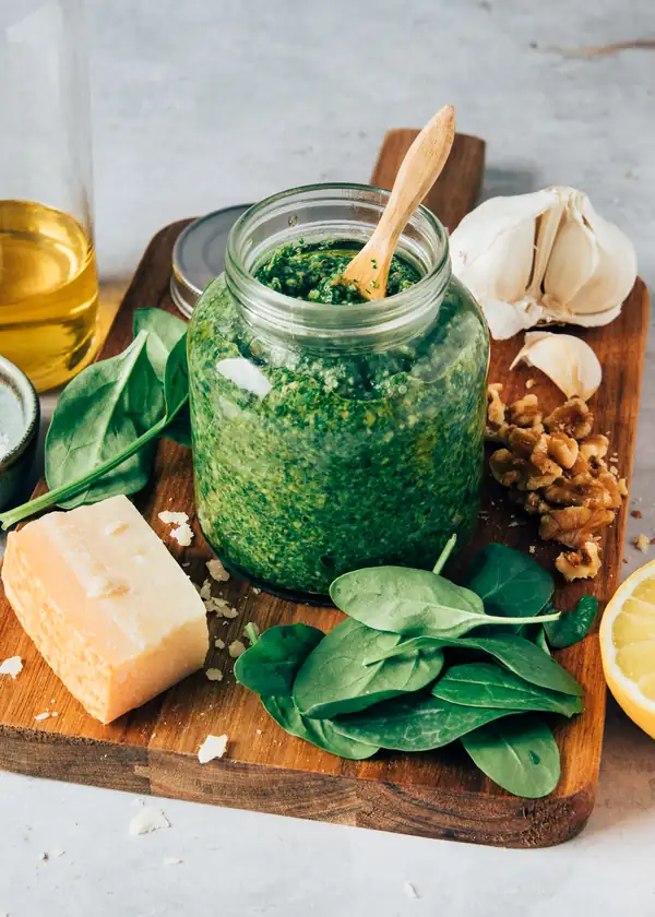 Spinach pesto