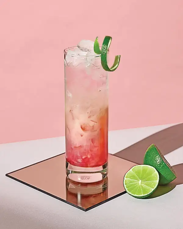 Cóctel sin alcohol: Pastis rojo mauresco