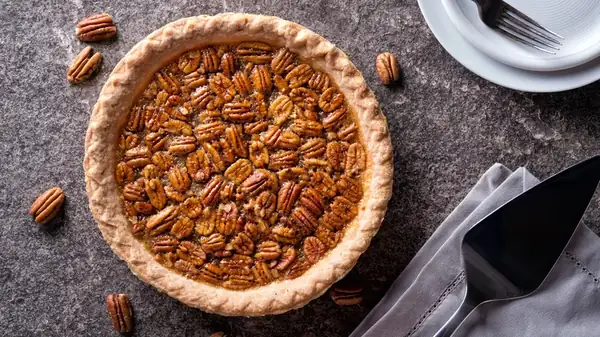 Why It Might Pay To Pick Up Pecan Pie Instead Of Making It