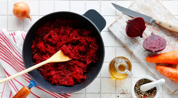 Aderezo de borscht de remolacha