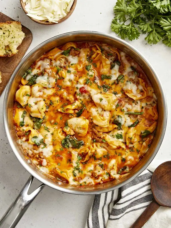 Cheese Tortellini And Sausage Skillet