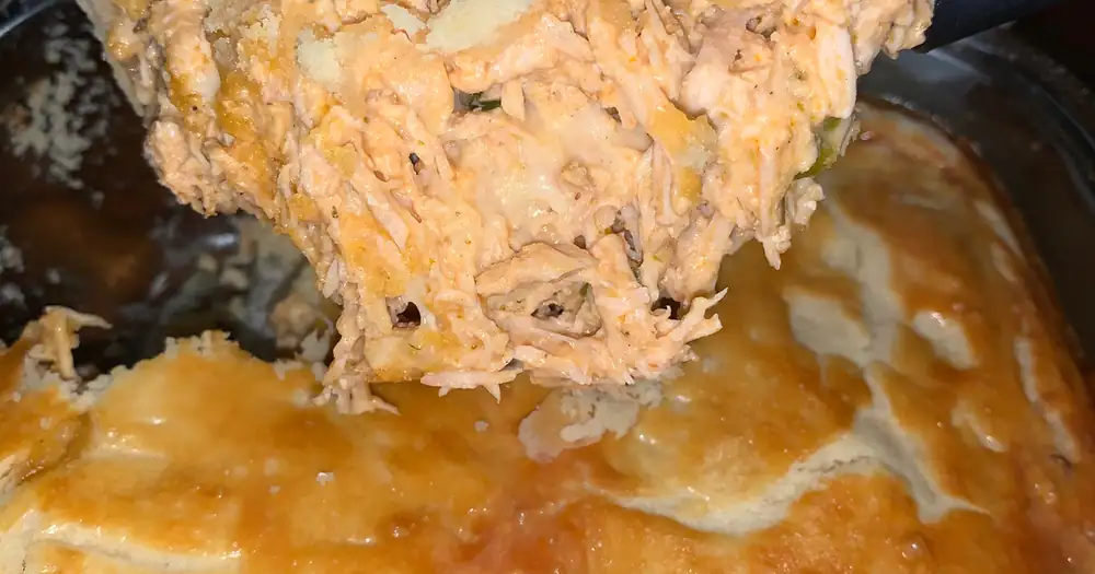 Easy and quick sweet pie recipe, submitted by Anna Victoria Reis Santos