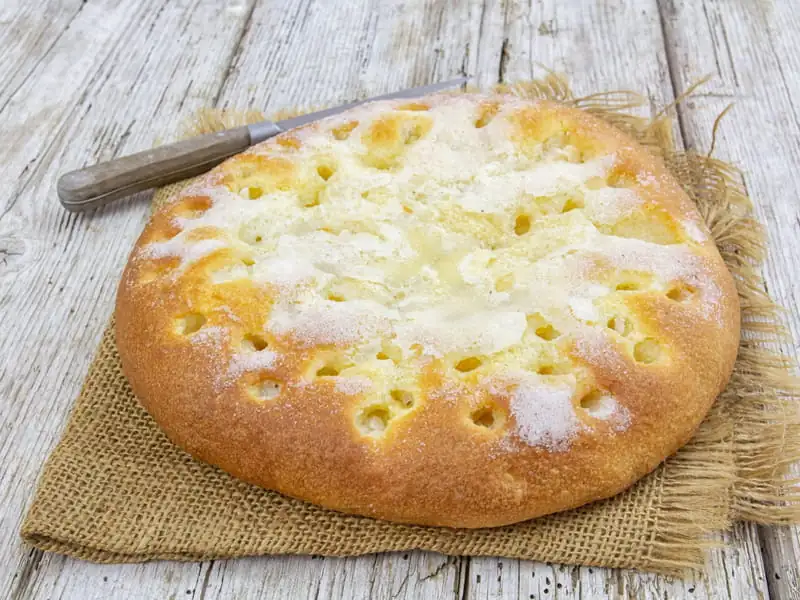 Soft sugar pie: the best recipe