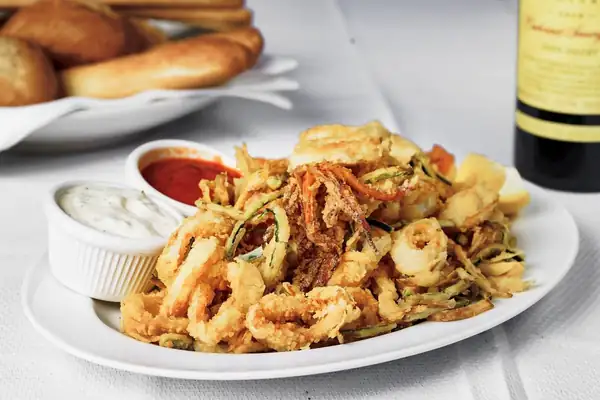 Mediterranean Restaurant Dough House Swings Open the Doors in Spring Valley