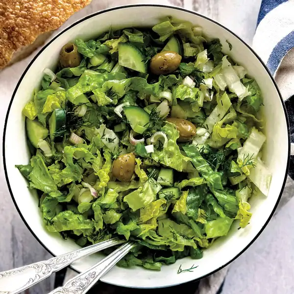 Traditional Greek Lettuce Salad
