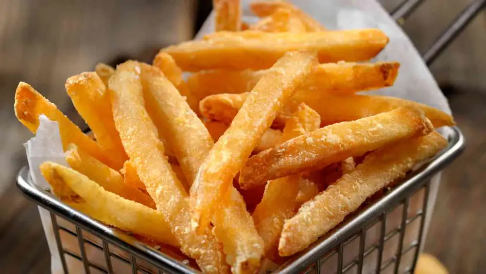 ¡Papas fritas falsas, la receta perfecta para papas fritas sin aceite!