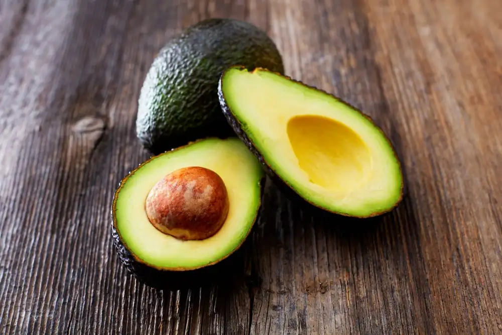 Ripe avocados stay fresh for '2 weeks' if you store them in area of fridge