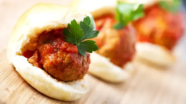 How To Make Meatball Sliders The Star Of Your Gameday Snack Spread