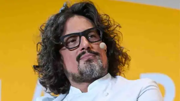 The chef in tears: “A friend is leaving.”
