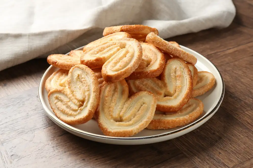 Almond palmiers: easy to prepare