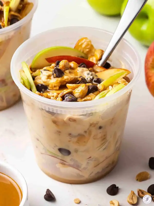 🍎 ¡Ensalada de manzana caramelizada sin palito!