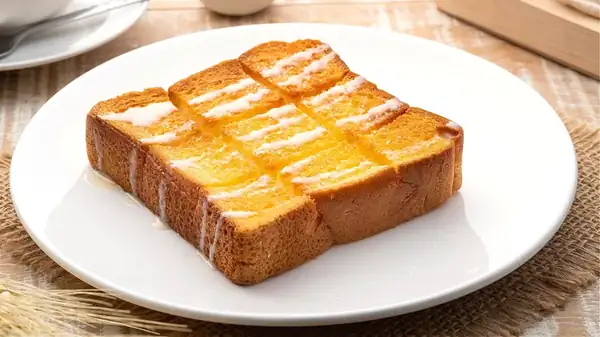 Amish Caramel Toast Is The Quick 4-Ingredient Snack You Need To Try