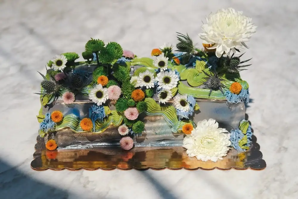 Where to Get a Lovely Whole Cake in the Twin Cities