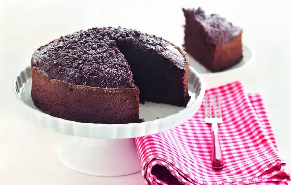 Chocolate and Pistachio Zucchini Cake