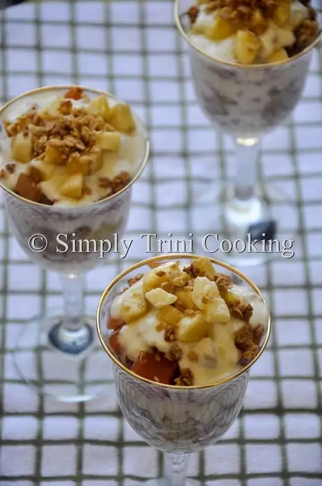 Tropical Yogurt Parfait : A Rich and Flavourful Treat