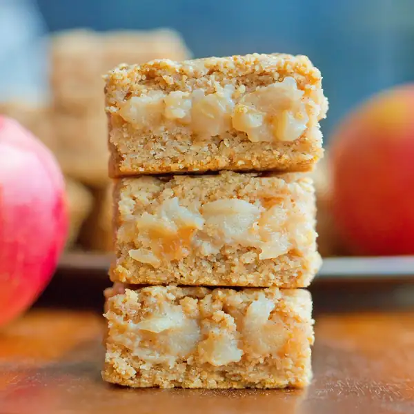 Apple Crumble Bars
