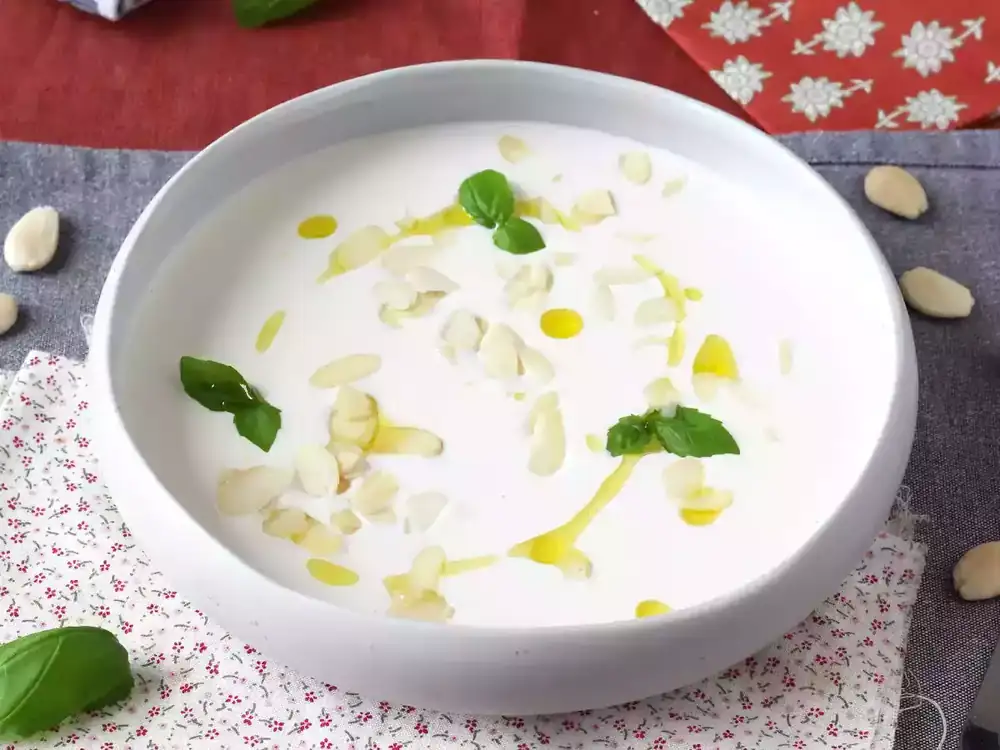 Andalusian Ajoblanco: the cold soup that's always appealing in summer