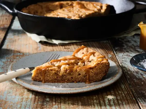 Caramel Apple Skillet Cookie