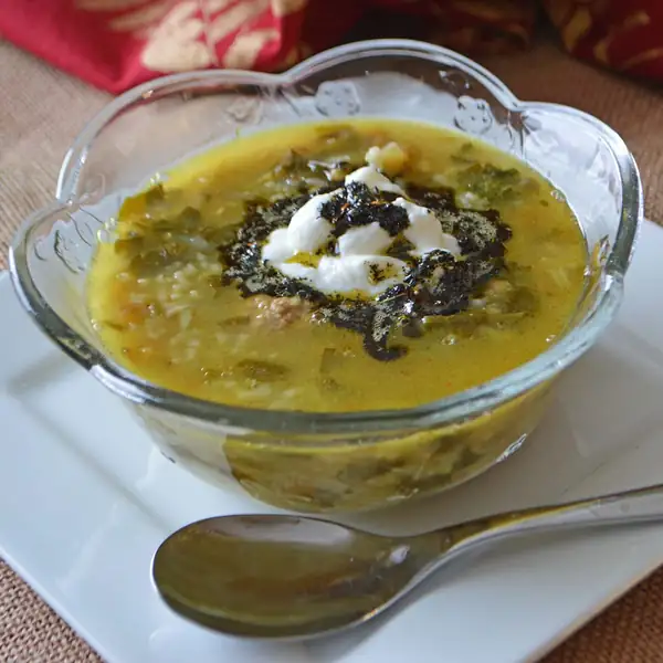 Persian Yogurt Soup: Asheh Mast