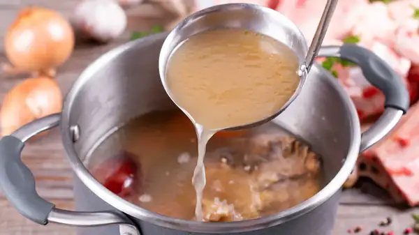 The Biggest Mistake You're Making While Cooling Stock Pots