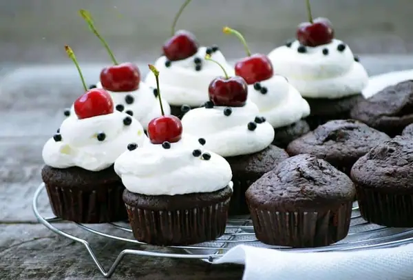 Cupcakes Selva Negra (La mejor receta de cupcakes)