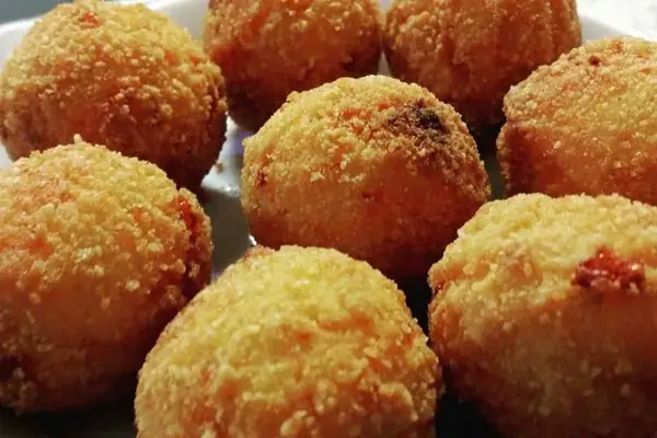Tirokroketes (Fried Greek Cheese Balls)