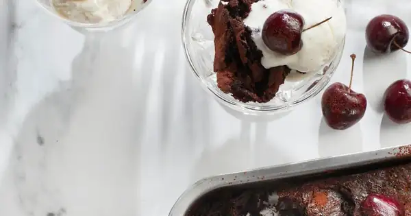 Cherry-chocolate cake
