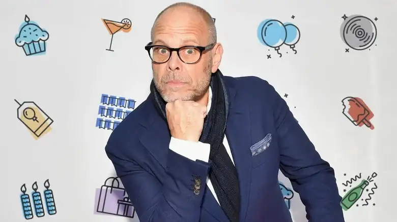 You're Probably Storing Your Spices Wrong, According To Alton Brown