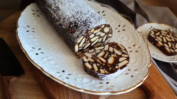 What Is Chocolate Salami (And What Does It Taste Like)?