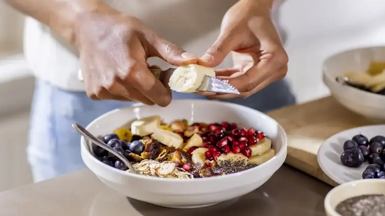 For A Better Bowl Of Oatmeal, Stop Using Just One Type Of Oats