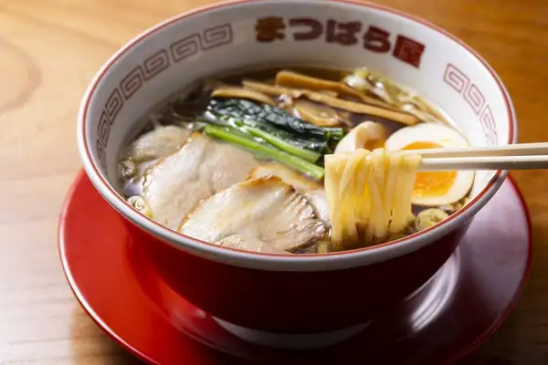 The renowned ramen shop “Ryukishin” has reopened in Namba, Osaka, under a new name! You'll be amazed by the perfection of their meticulously crafted rice flour noodles and soy sauce-based soup