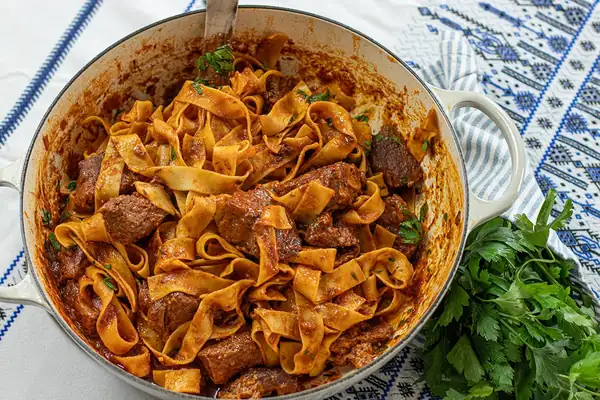 Greek Beef Stew with Egg Noodles Moschari Kokkinisto me Hilopites (with Pappardelle)
