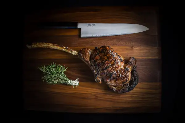 Un elegante restaurante de carnes al estilo californiano regresa al Strip después de más de una década