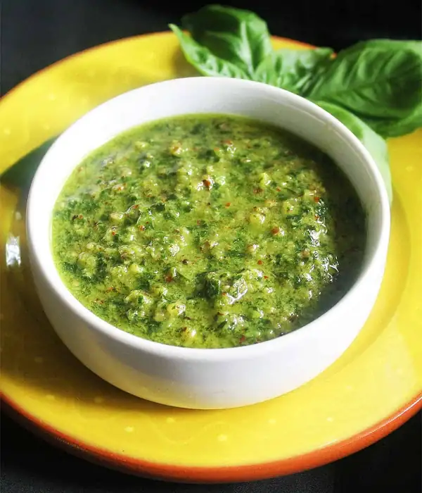 Pesto de albahaca vegano