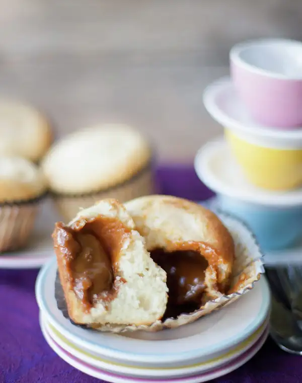Mankeke or cupcakes filled with dulce de leche - Pilar Hernández's Chilean Kitchen