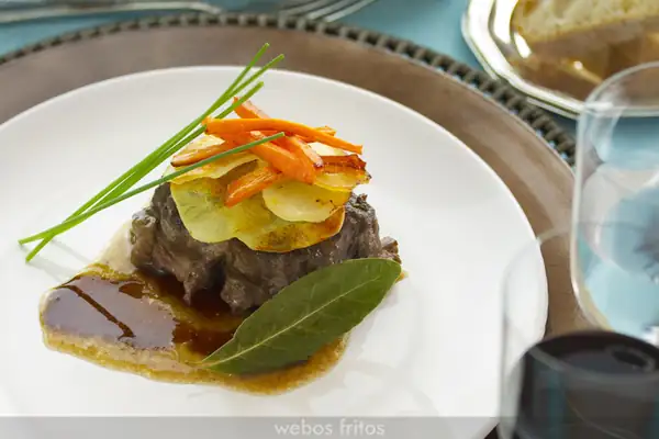 Oxtail in sauce