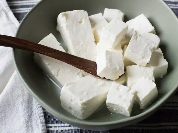How to make fresh cheese or quesillo - Pilar Hernández's Chilean Kitchen