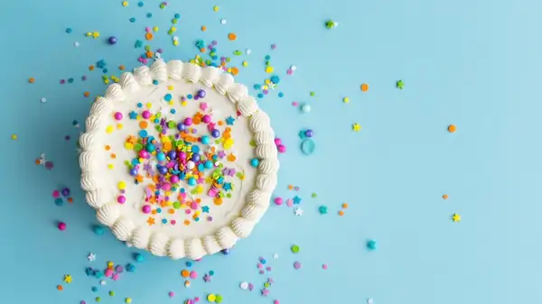 The Vending Machine That Serves Up Cans Of Cake (And Where You Can Find One)