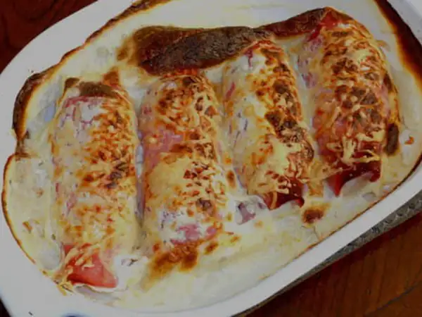 Quenelles al horno con salsa bechamel: la receta fácil