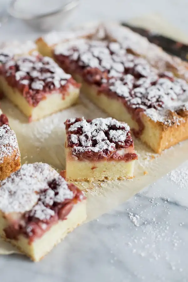 Kuchen fácil de cerezas - La cocina chilena de Pilar Hernández