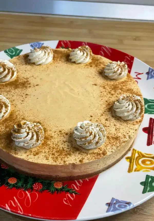Pumpkin and cinnamon cheesecake