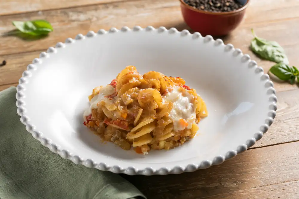 Baked pasta with vegetable ragu